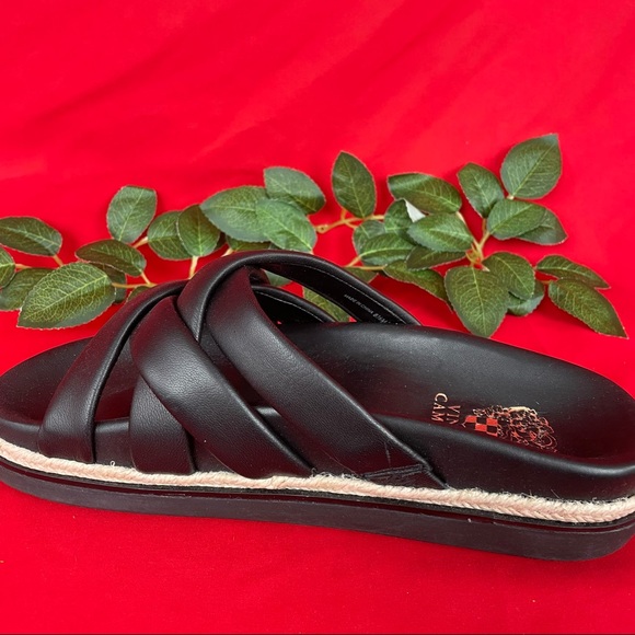 VINCE CAMUTO *CHAVELLE* PLATFORM SANDAL COLOR~BLACK BABY SHEEP SIZE 8.5 M NEW - Picture 4 of 8